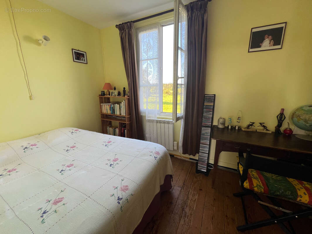 Maison de maître au fond d'une allée au calme avec annexes - photo 19