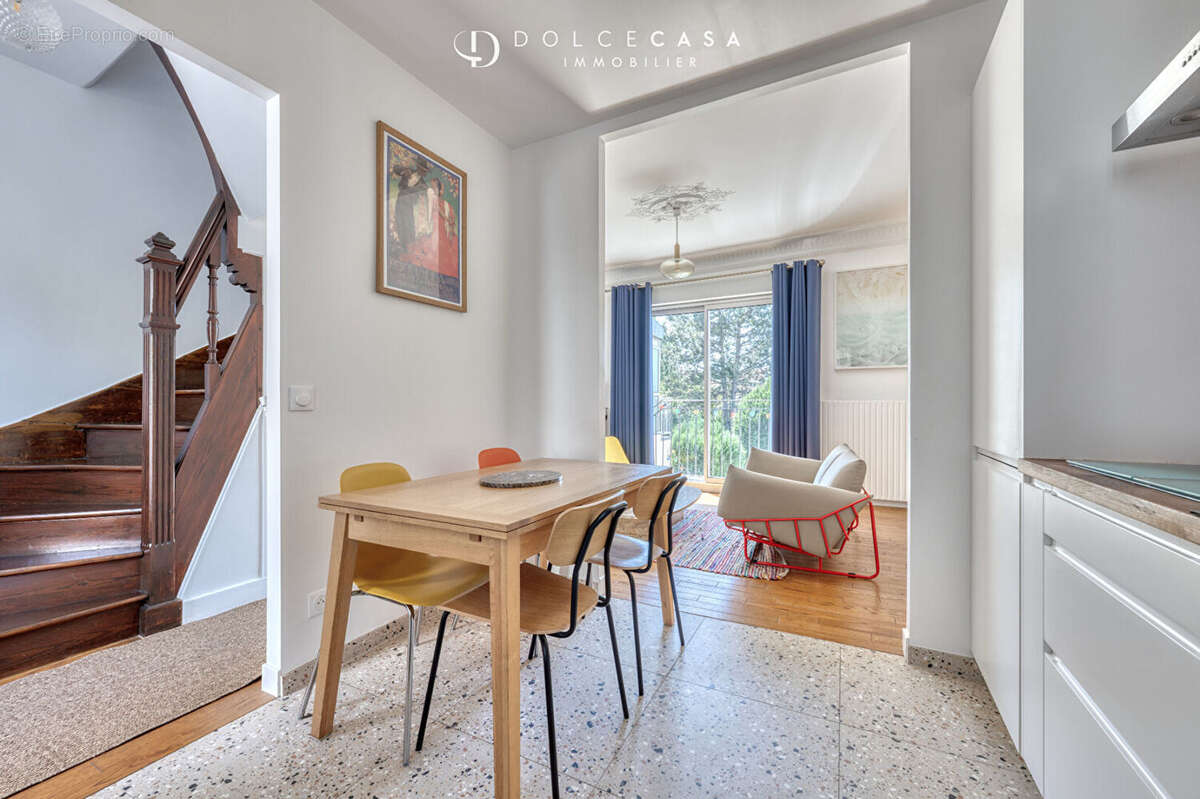 Maison à NOGENT-SUR-MARNE