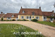Maison à COURCERAULT