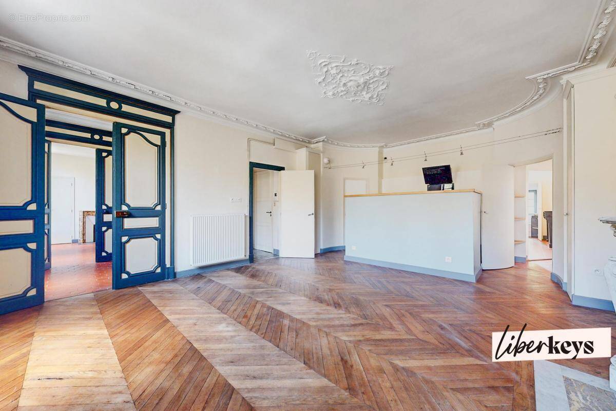 Appartement à CARCASSONNE