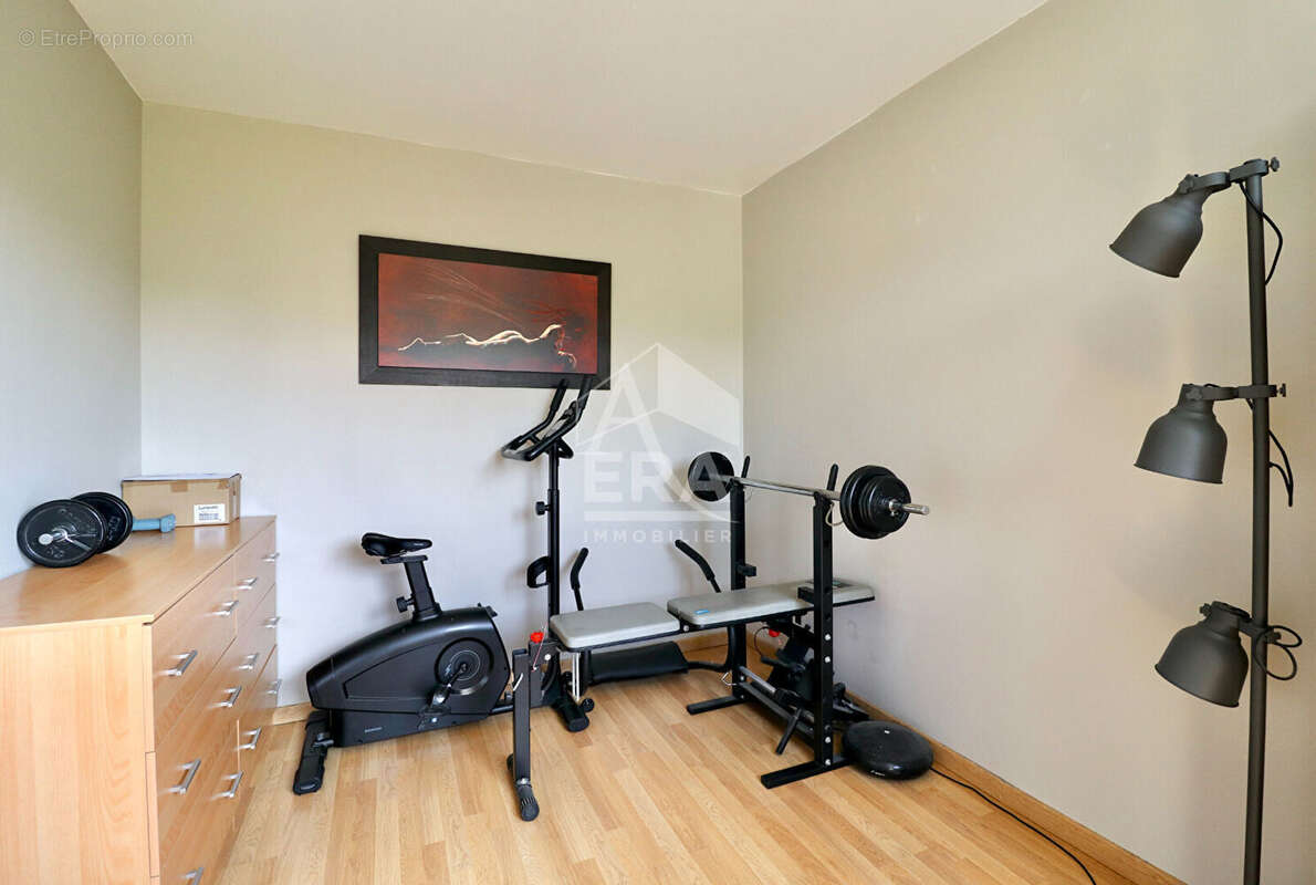 Appartement à CHAMPS-SUR-MARNE