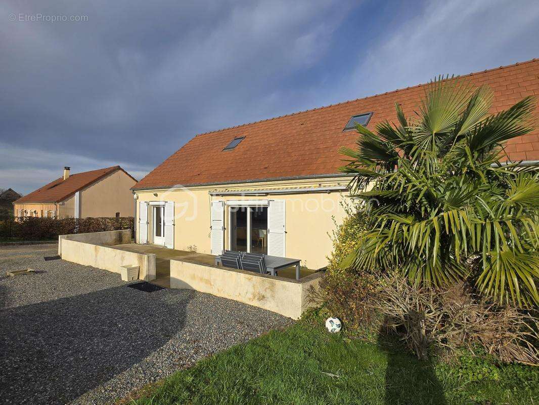 Maison à GERMIGNY-SUR-LOIRE