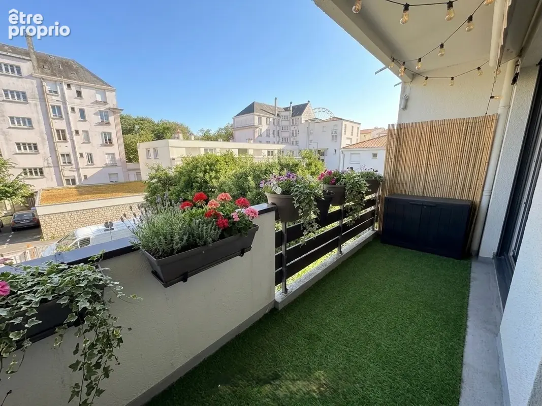 Appartement - Type 2 - Parking + Balcon + Ascenseur - La Rochelle secteur Bastion St Nicolas - photo 9
