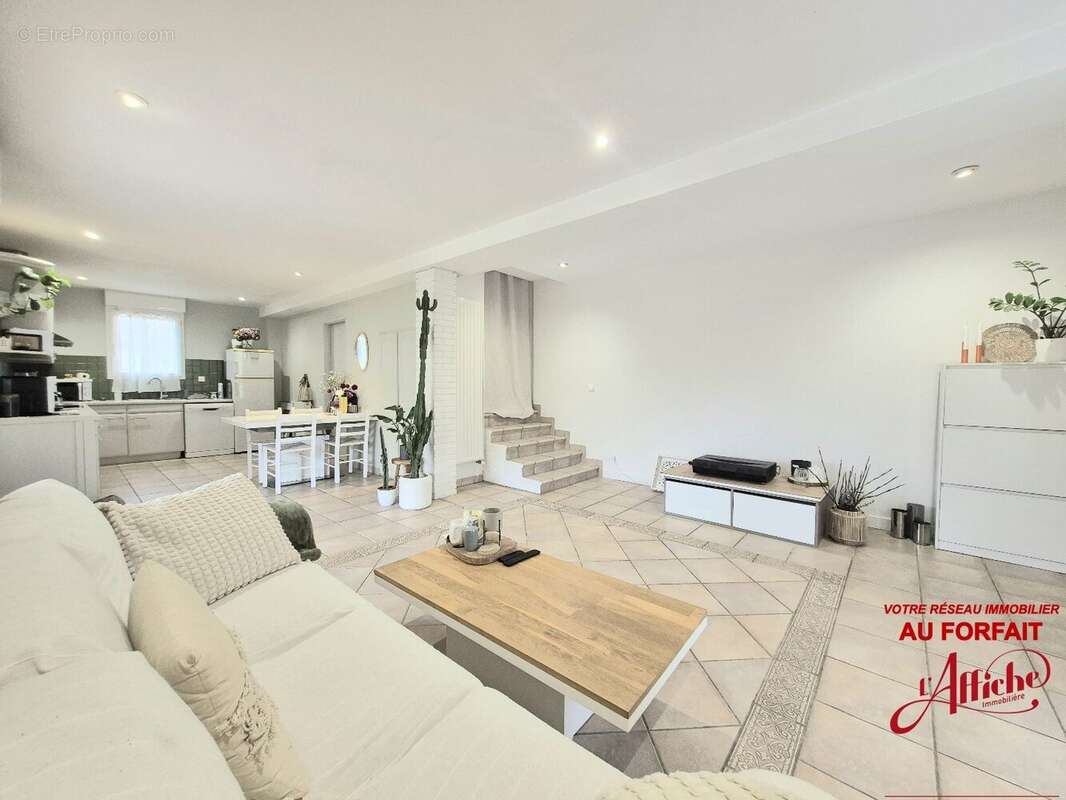 Maison à CASTELNAU-D&#039;ESTRETEFONDS