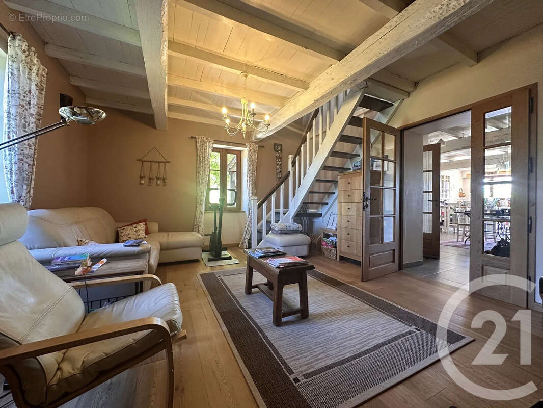 Maison à MONTGAILLARD