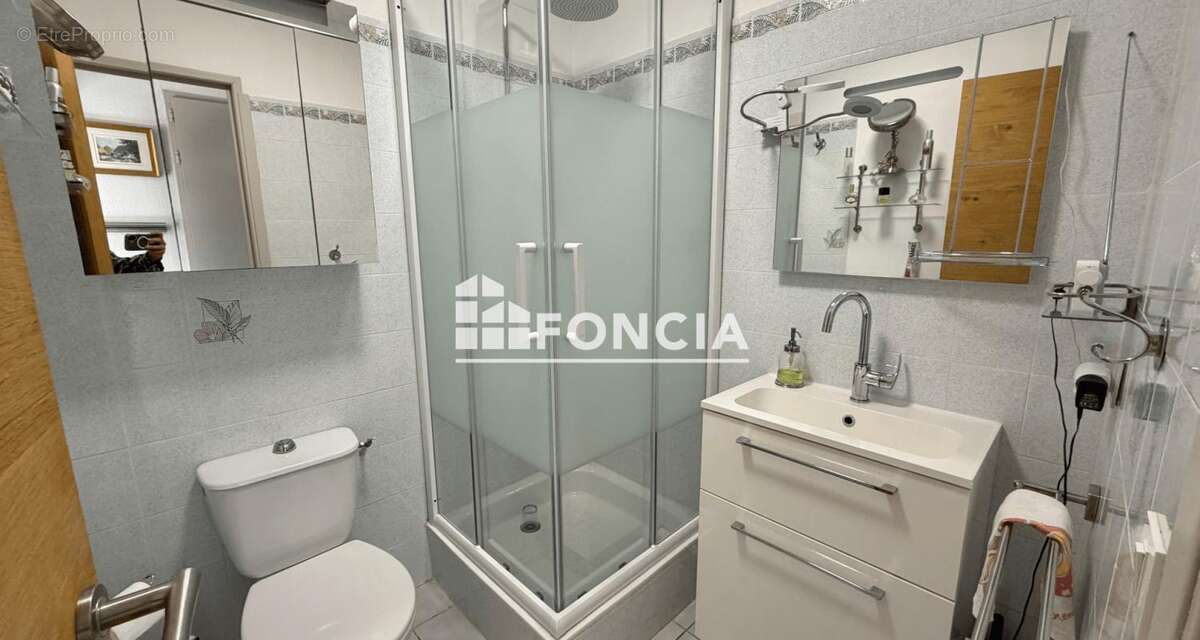 Appartement à SAINT-CYR-SUR-MER