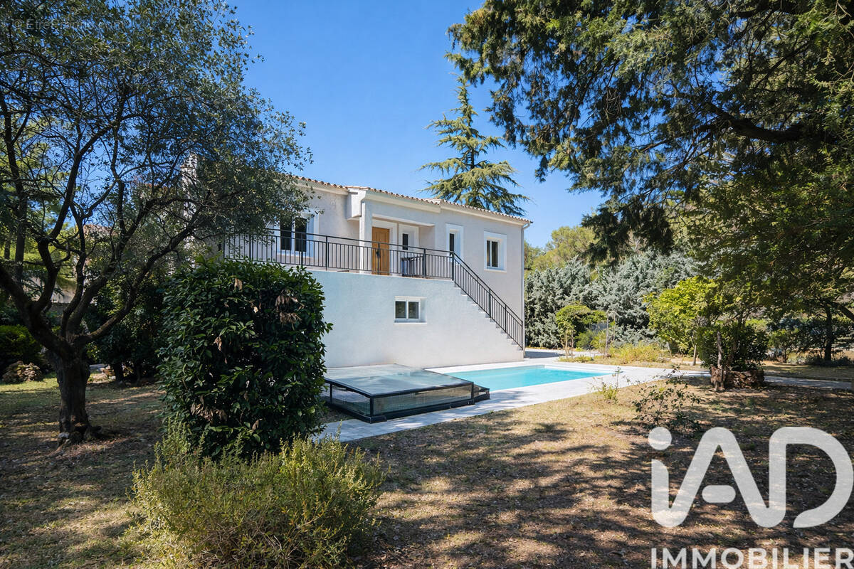 Photo 1 - Maison à VAISON-LA-ROMAINE