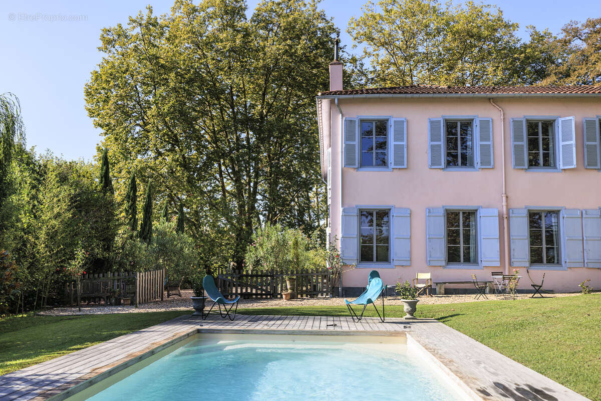 Maison à SAINT-PIERRE-D&#039;IRUBE