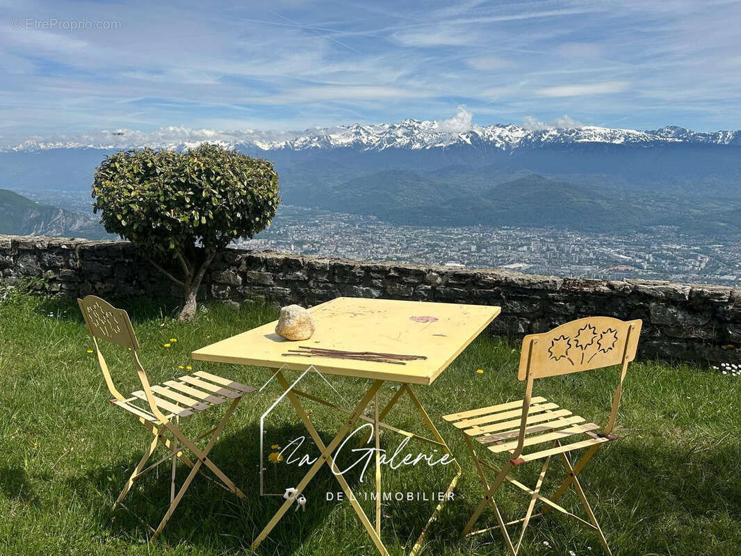 Appartement à SAINT-NIZIER-DU-MOUCHEROTTE