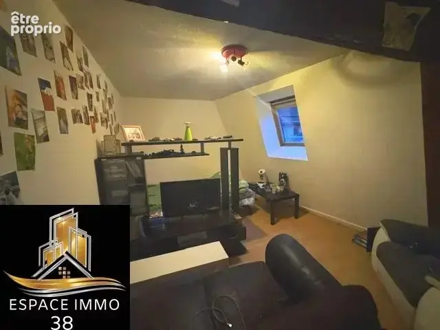 Photo Appartement à La Mure au prix de 42 000€