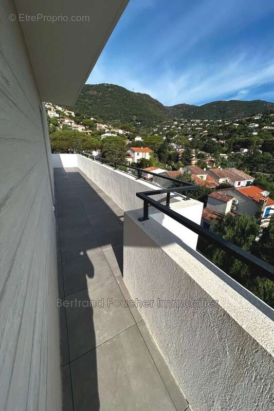 Appartement à CAVALAIRE-SUR-MER