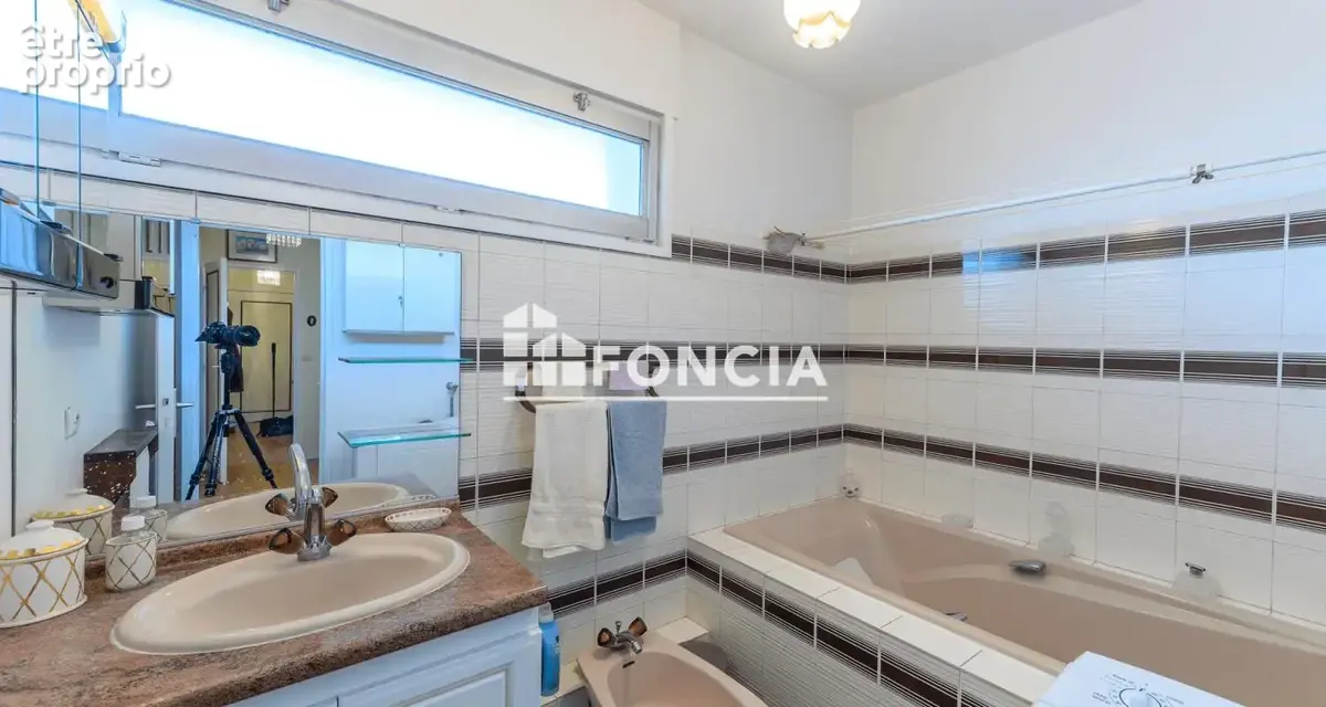 Meaux • 80,53 m² • terrasse exceptionnelle de 49 m² • parking • cave - photo 7