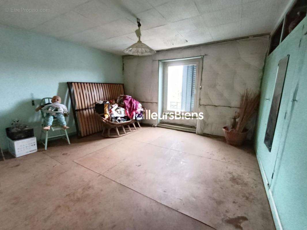 Maison à VAL-DE-MEUSE