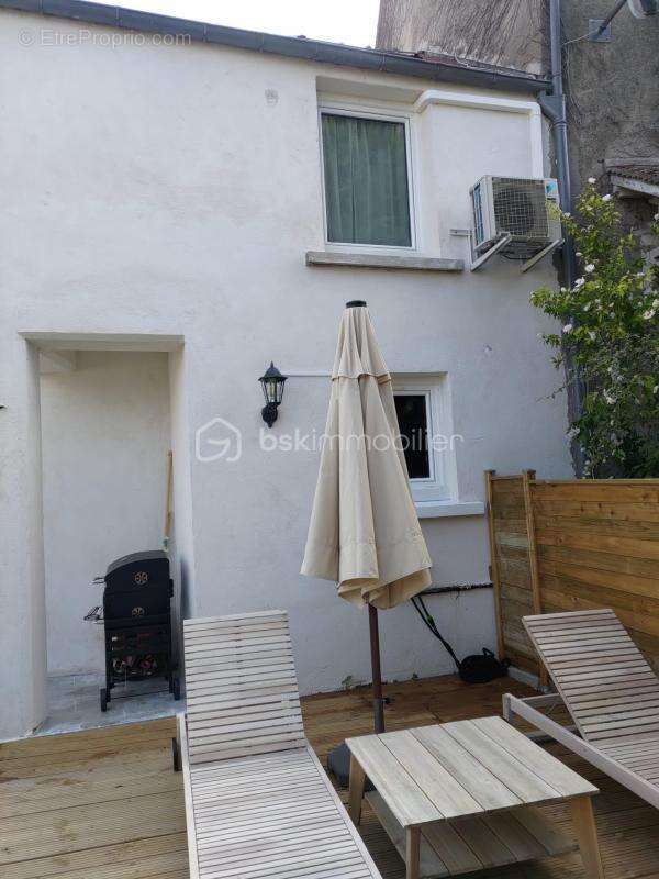 Maison à BUSSY-SAINT-GEORGES