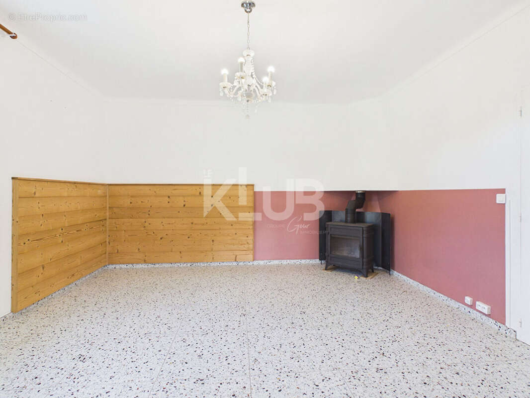 Maison à PRUNELLI-DI-FIUMORBO