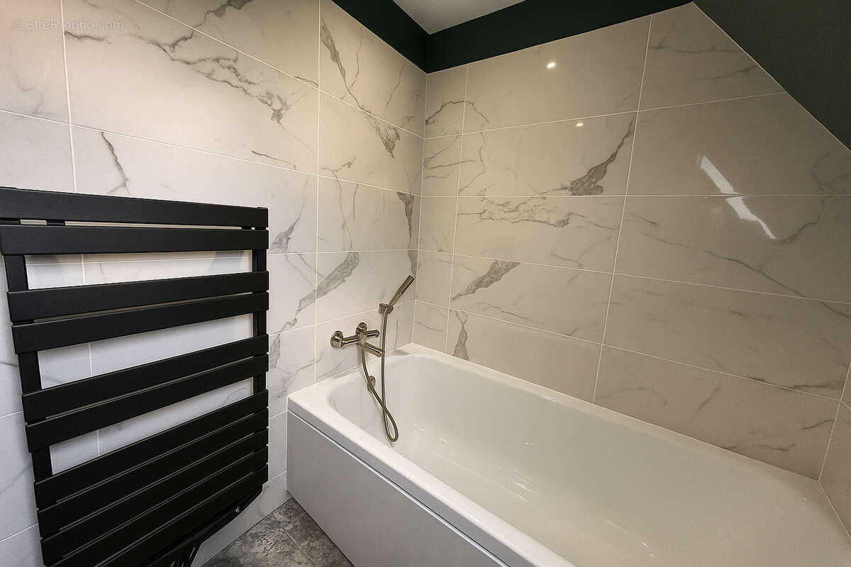 Maison à SASSEVILLE