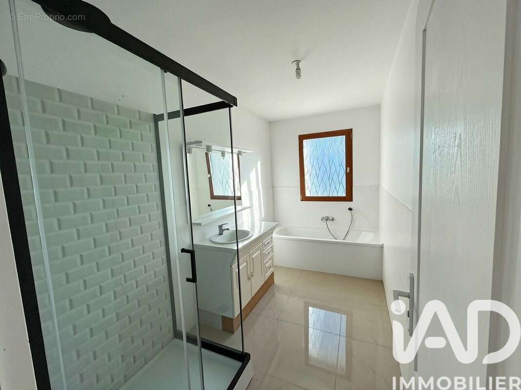 Photo 9 - Maison à ROCHEFORT