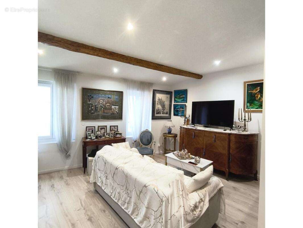 Appartement à AUBAGNE