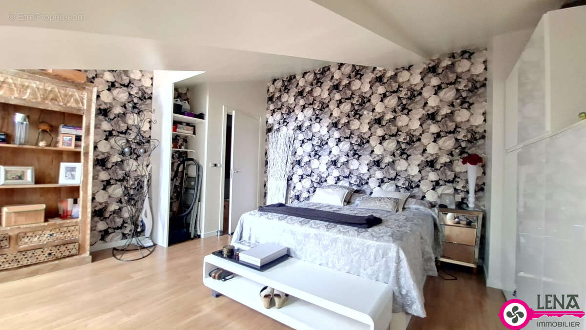 Très bel appartement en plein centre ville - photo 4