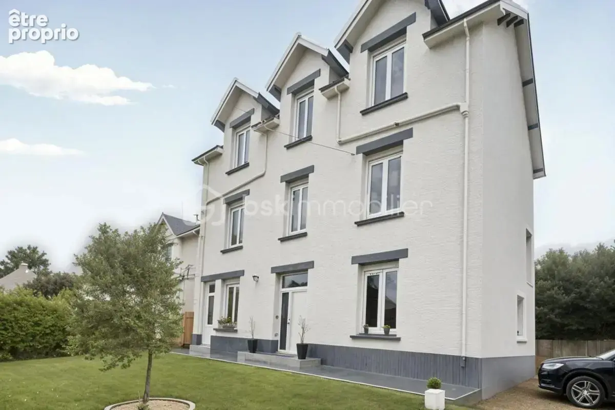 Maison à SAINT-LYPHARD