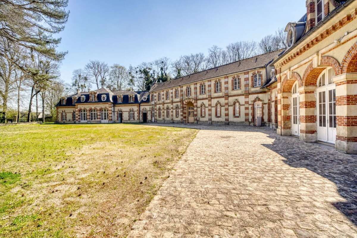Maison à FONTAINEBLEAU