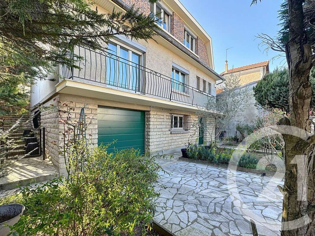 Photo 2 - Maison à THIAIS