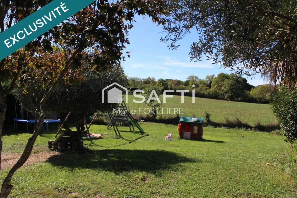 Photo 7 - Maison à CAMIAC-ET-SAINT-DENIS