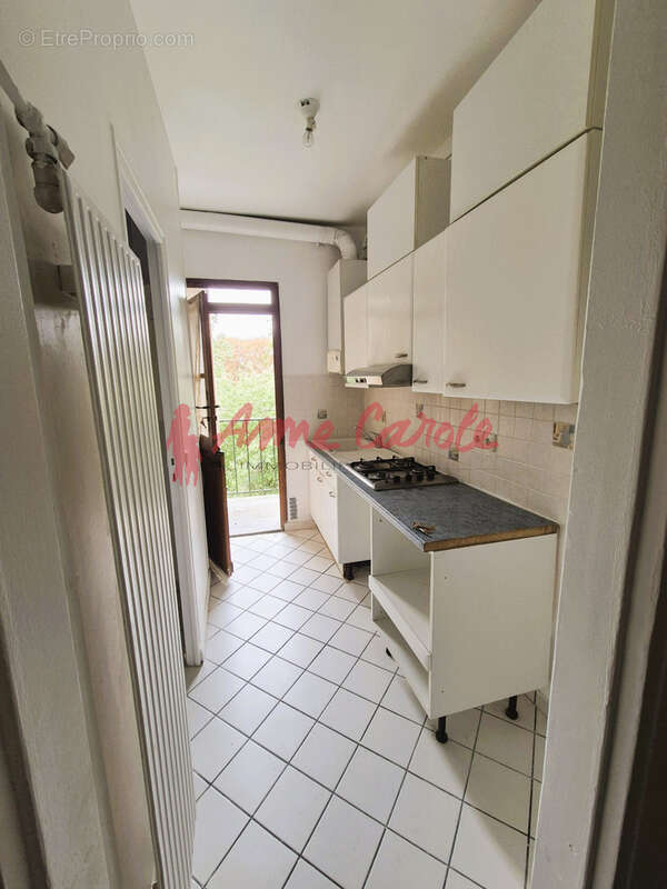  Appartement de 2/3 pièces avec balcon proche RER A - photo 2