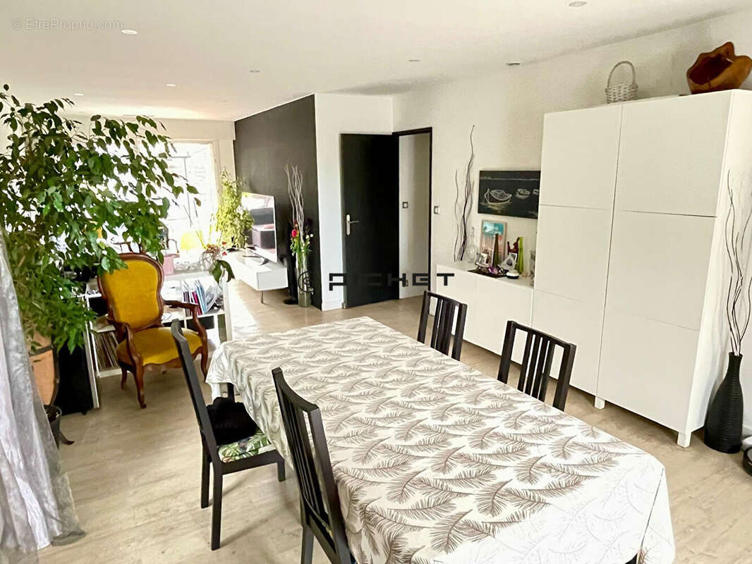 Maison à SAINT-MEDARD-EN-JALLES