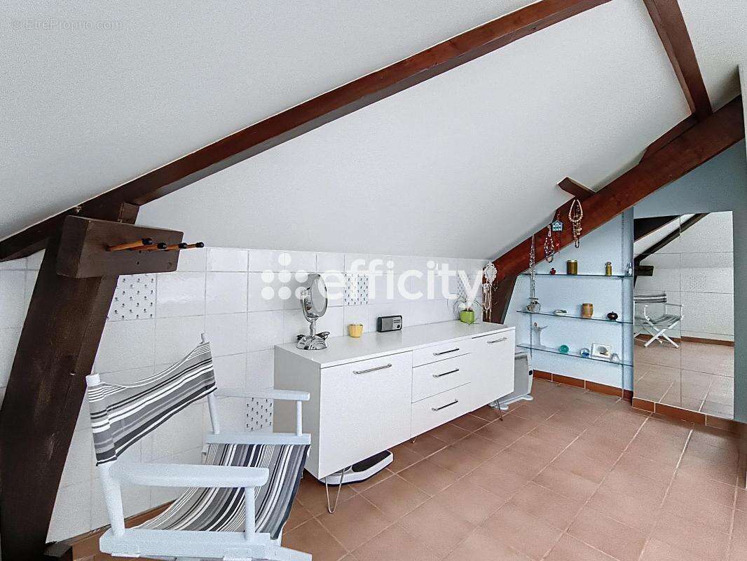 Maison à SAINT-GRATIEN