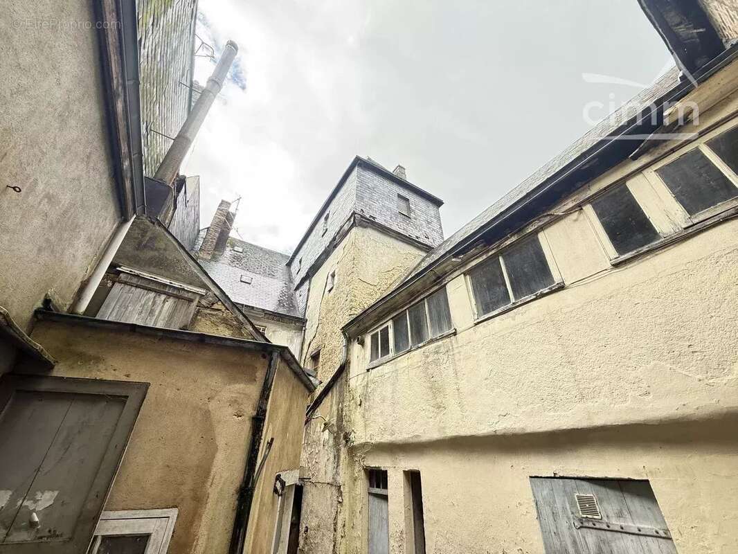 Appartement à SAINT-CALAIS