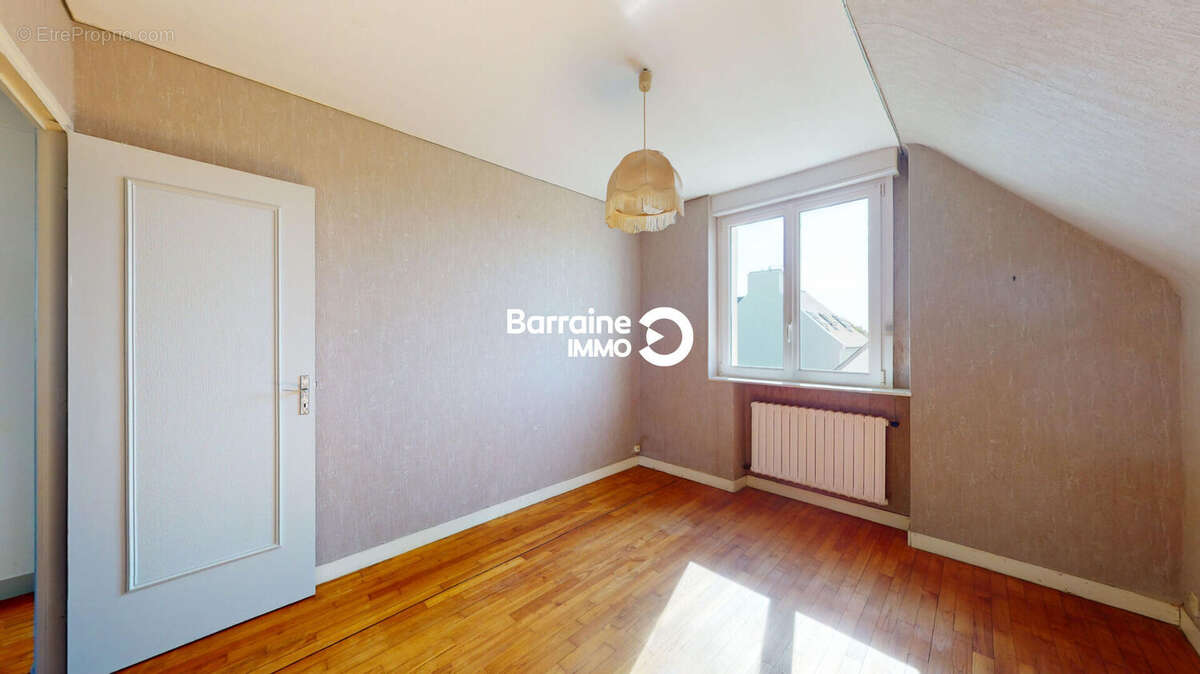 Maison à SANTEC