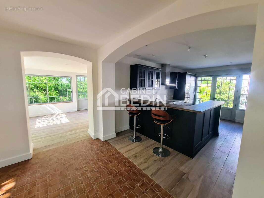 Maison à VILLENAVE-D&#039;ORNON