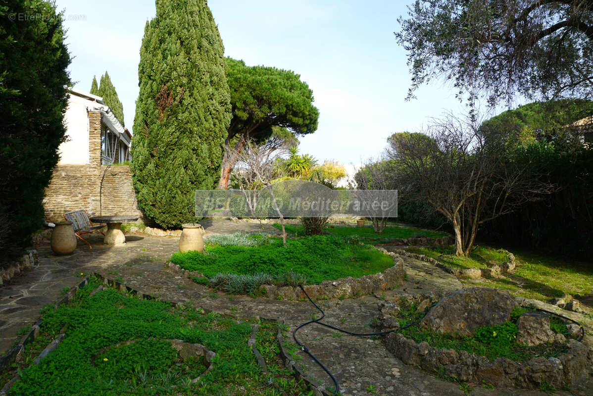 Maison à CAVALAIRE-SUR-MER
