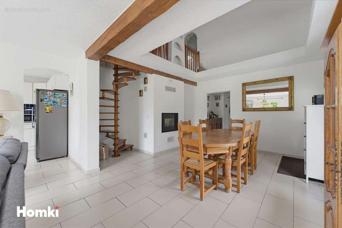 Maison à SAINT-MEDARD-EN-JALLES