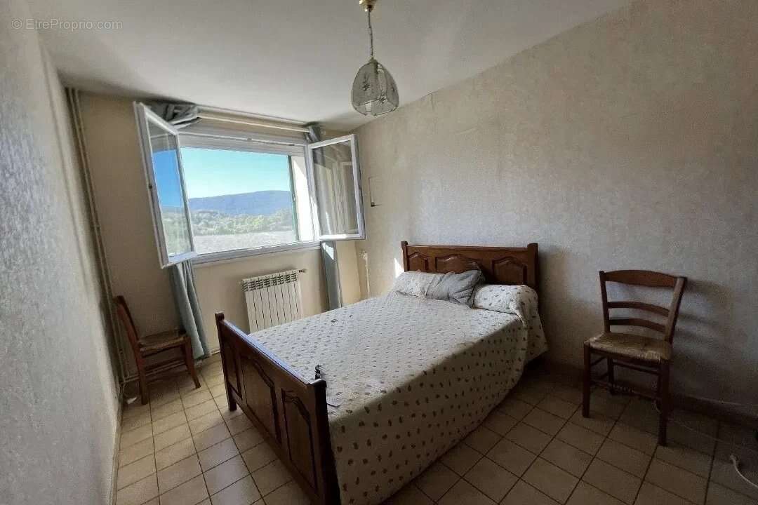 Maison à POMPIGNAN
