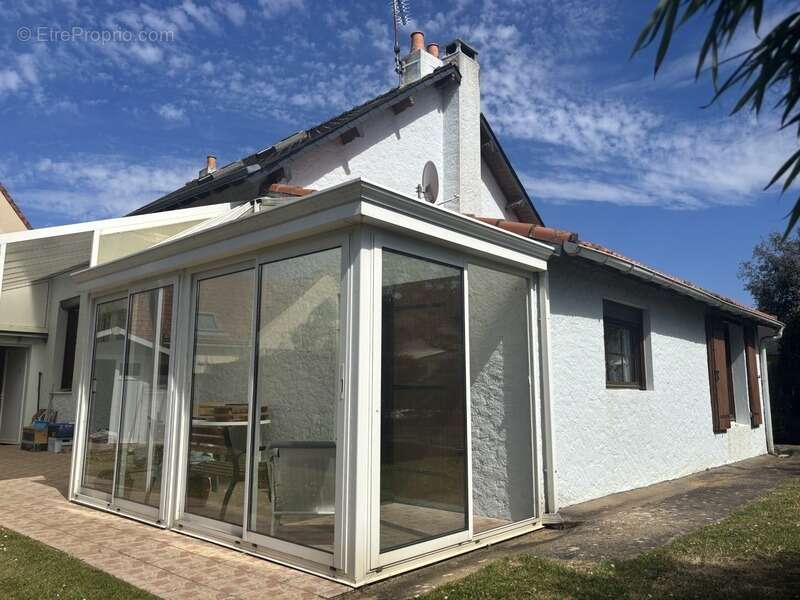 Maison - 5 chambres - proche plage - photo 3
