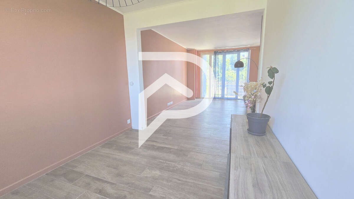 Sainte-Cécile, maison 106 m², terrain, garage, 3 chambres - photo 4