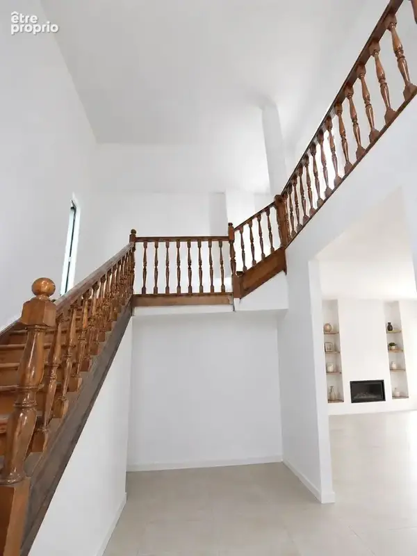 Appartement 4 pièces 127 m² à vendre à Lacroix-Falgarde (31120) - photo 5