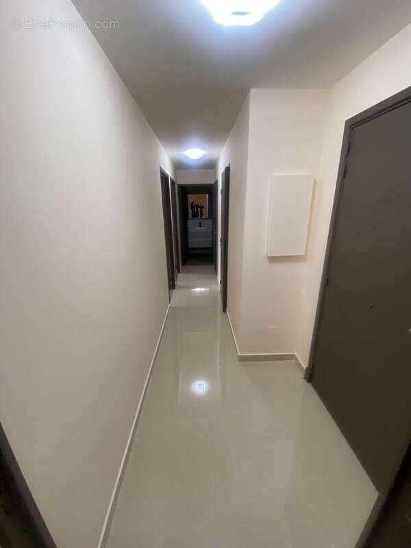 Photo 6 - Appartement à FREJUS