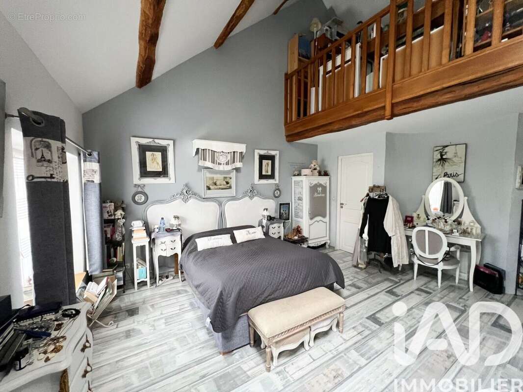 Photo 8 - Maison à BOISSY-LE-CHATEL