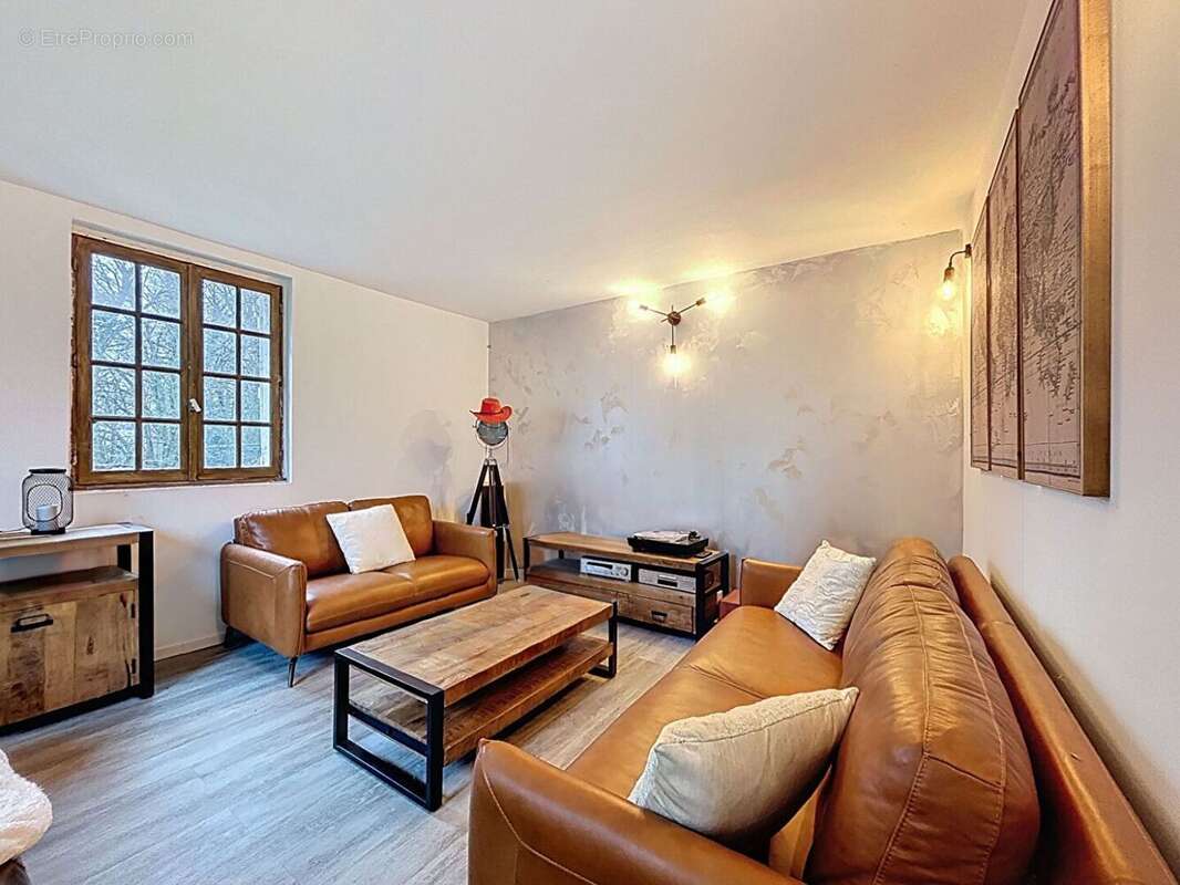 59246313b.jpg - Maison à CHAUMONT-EN-VEXIN