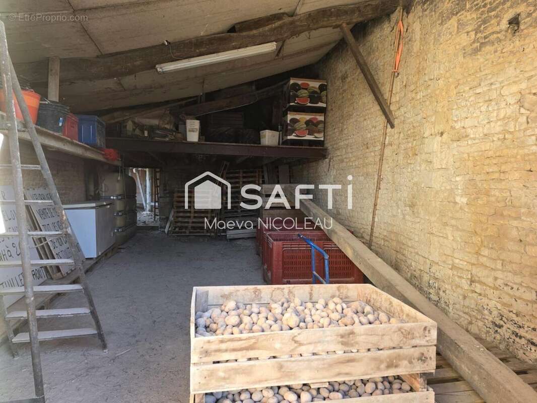 Photo 3 - Maison à LA FOYE-MONJAULT