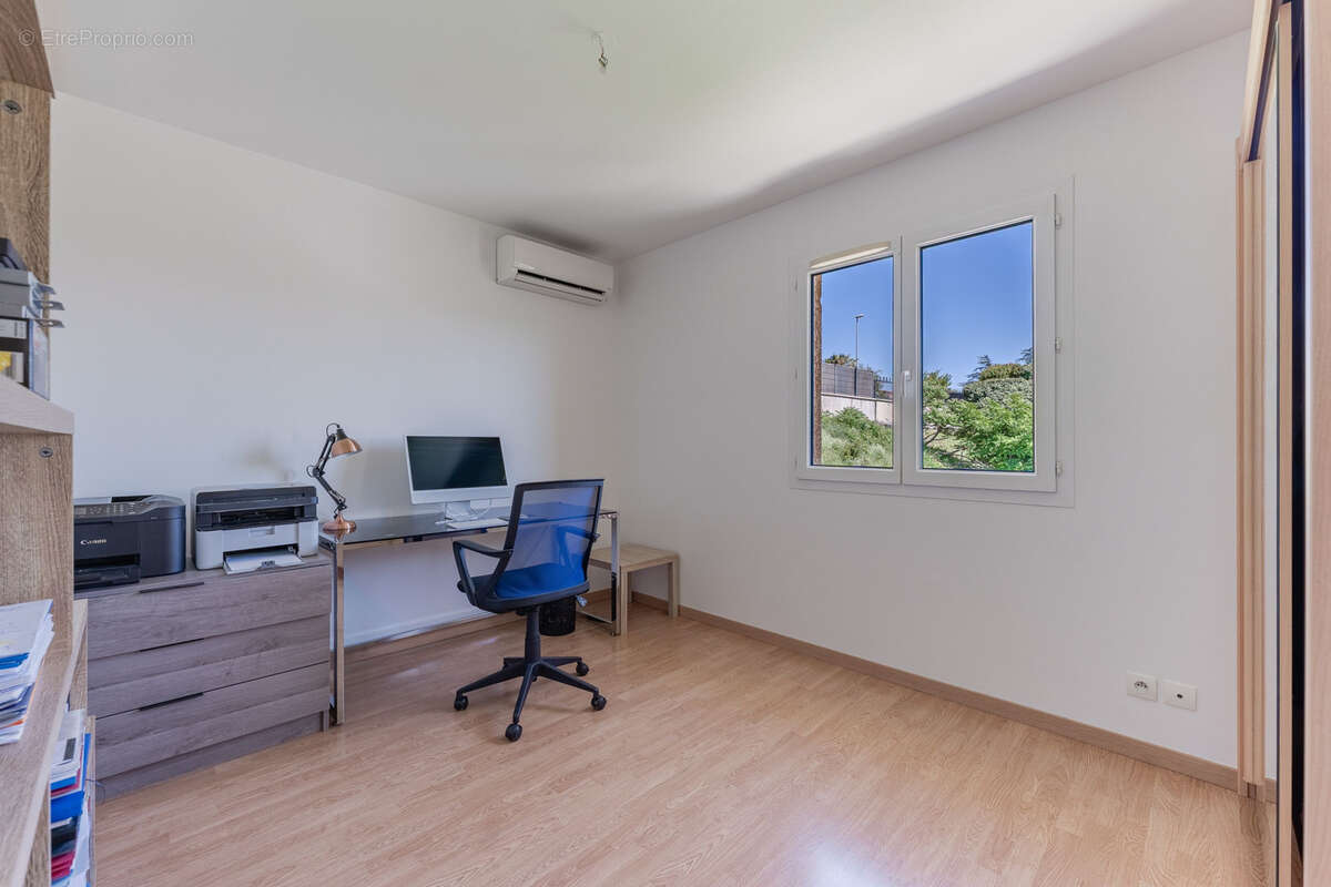 Maison à CHASSE-SUR-RHONE