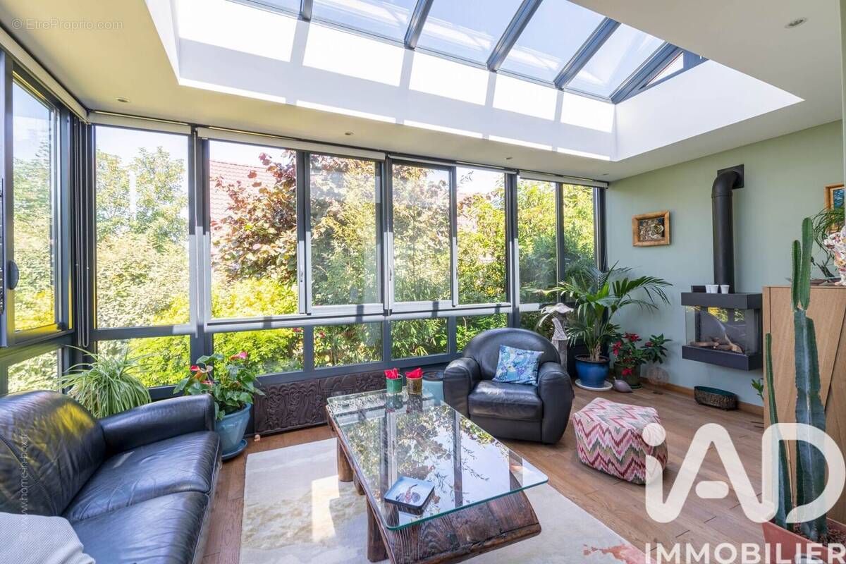 Photo 1 - Maison à CORMEILLES-EN-PARISIS