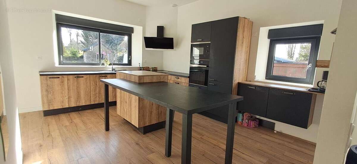 Maison à BONCHAMP-LES-LAVAL