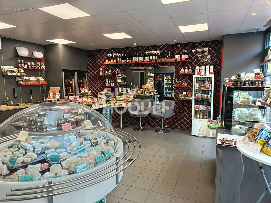 Commerce à GOURNAY-SUR-MARNE