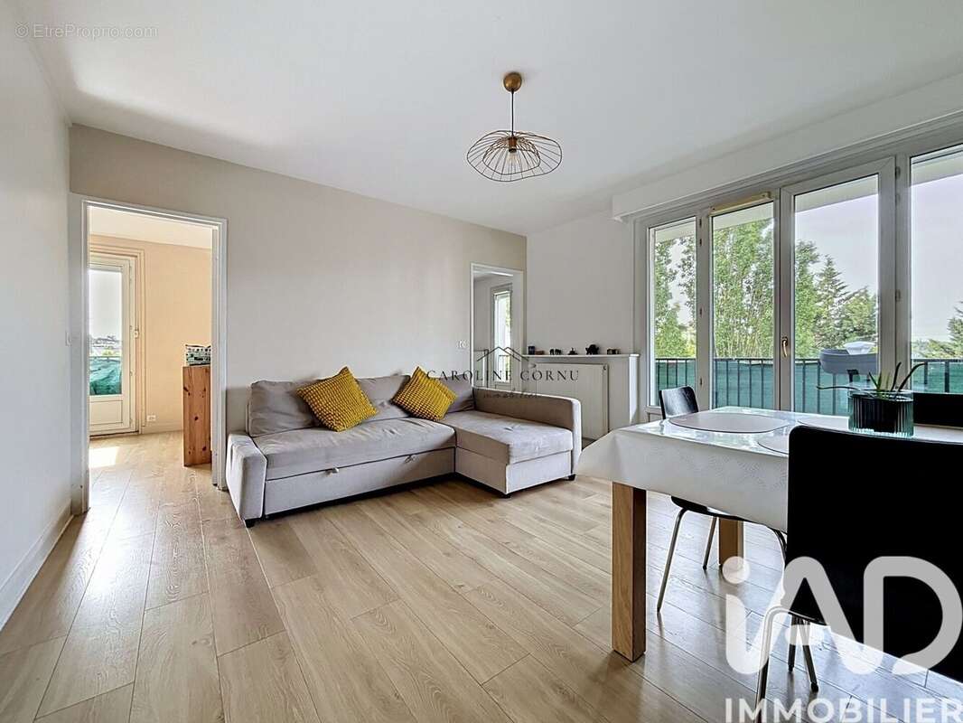 Photo 2 - Appartement à VILLIERS-SUR-MARNE