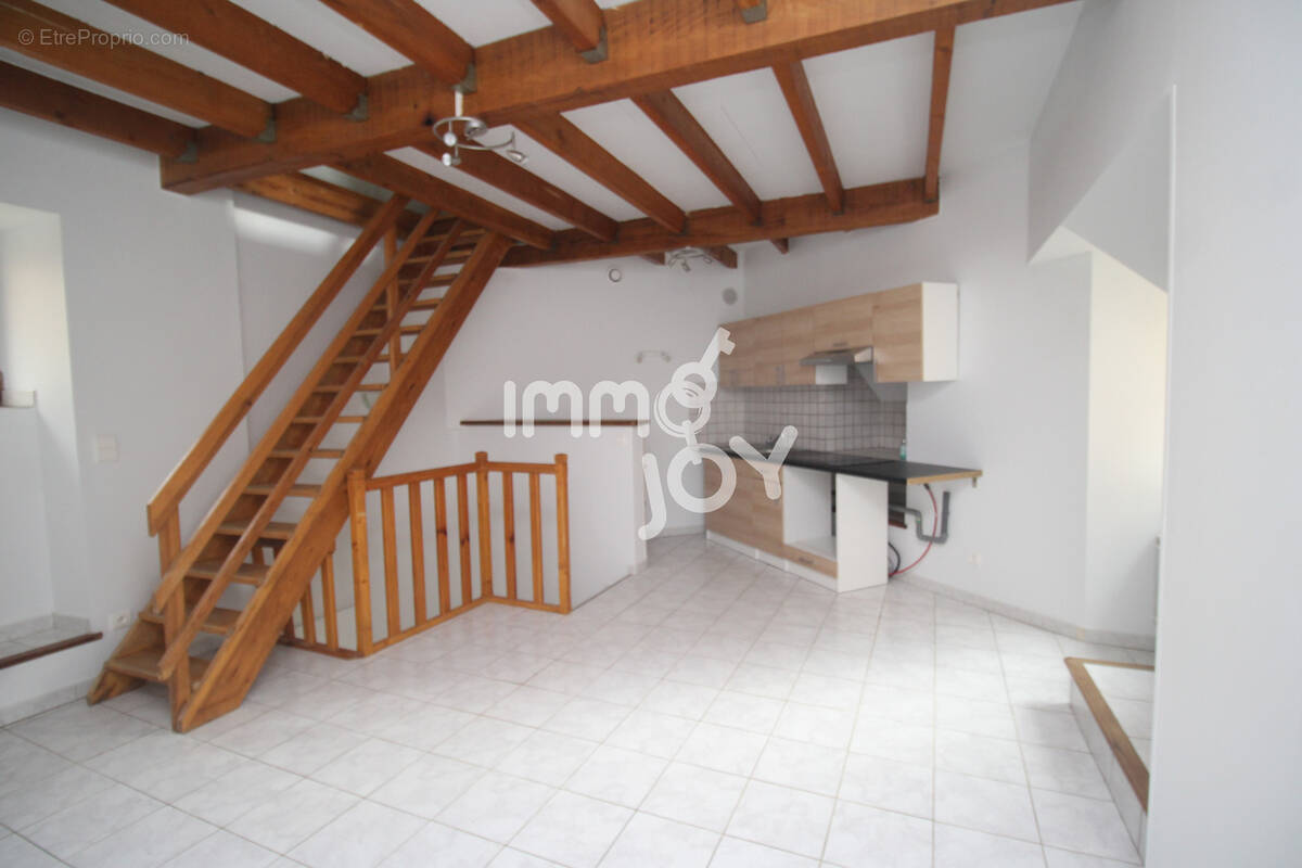 Maison à QUARANTE