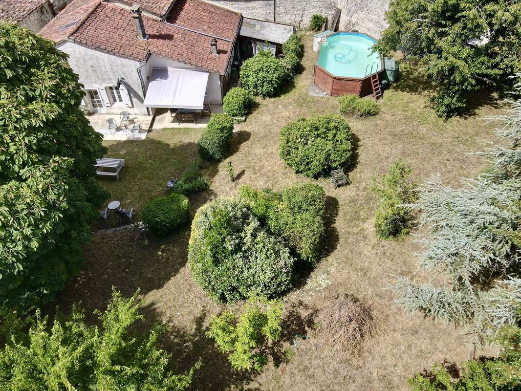 Charmante maison de 4 chambres dans un hameau paisible - photo 14